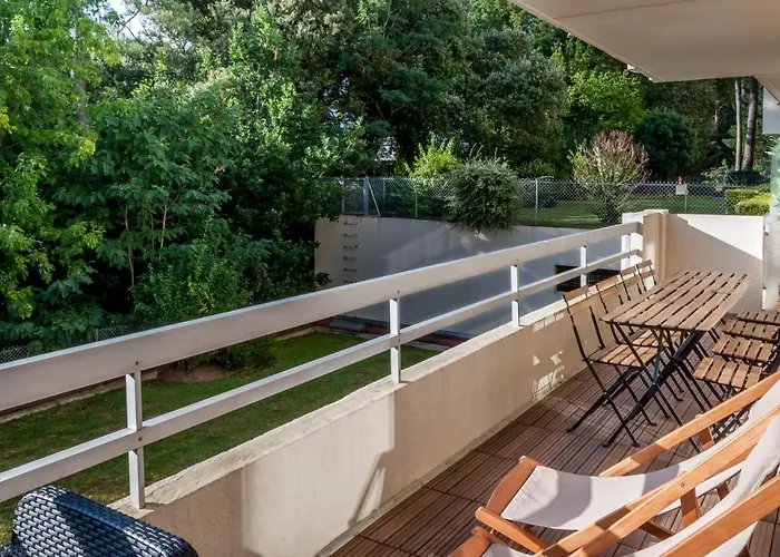 8 Min De La Plage, 2 De La Gare, 15 De St-nazaire Apartmán